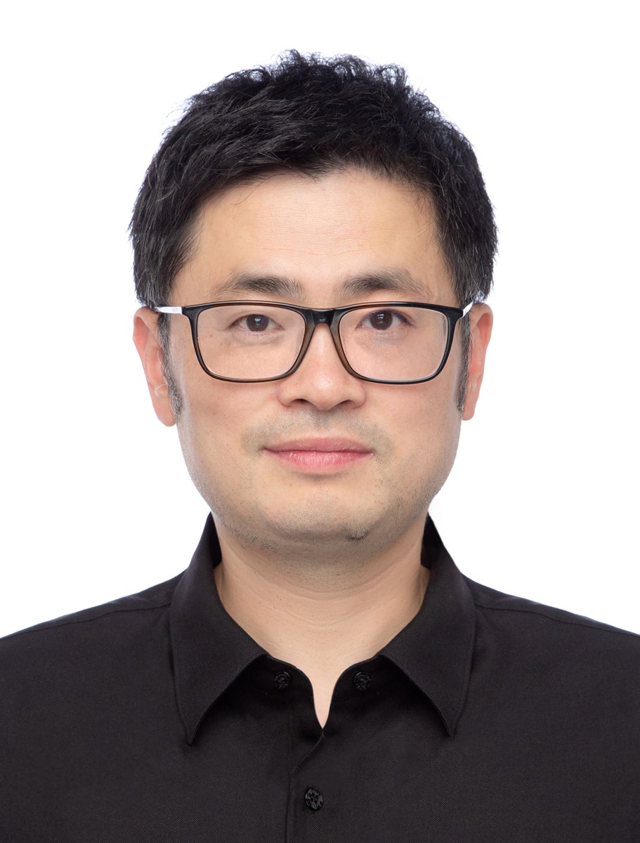 Portrait of Yue Xiao